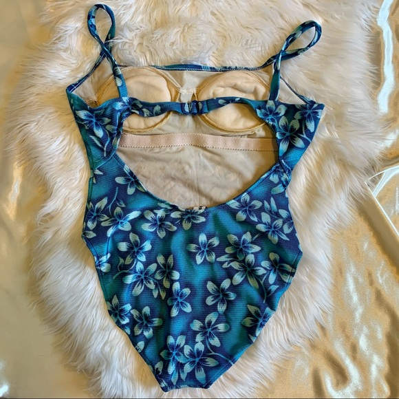 VTG 90’s Tropical Blue High Cut One Piece Swimsuit - Picture 4 of 7